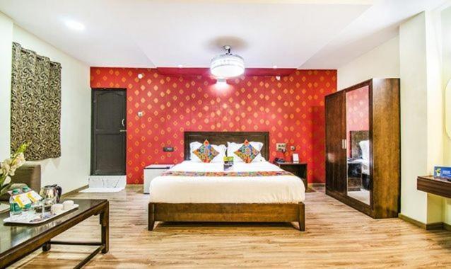 Princepark Bed & Breakfast Vellore Bagian luar foto