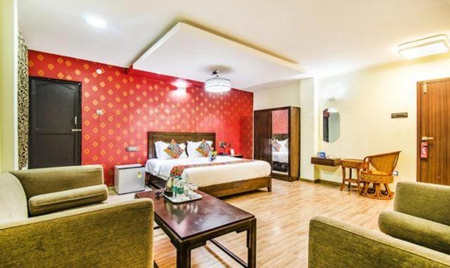 Princepark Bed & Breakfast Vellore Bagian luar foto